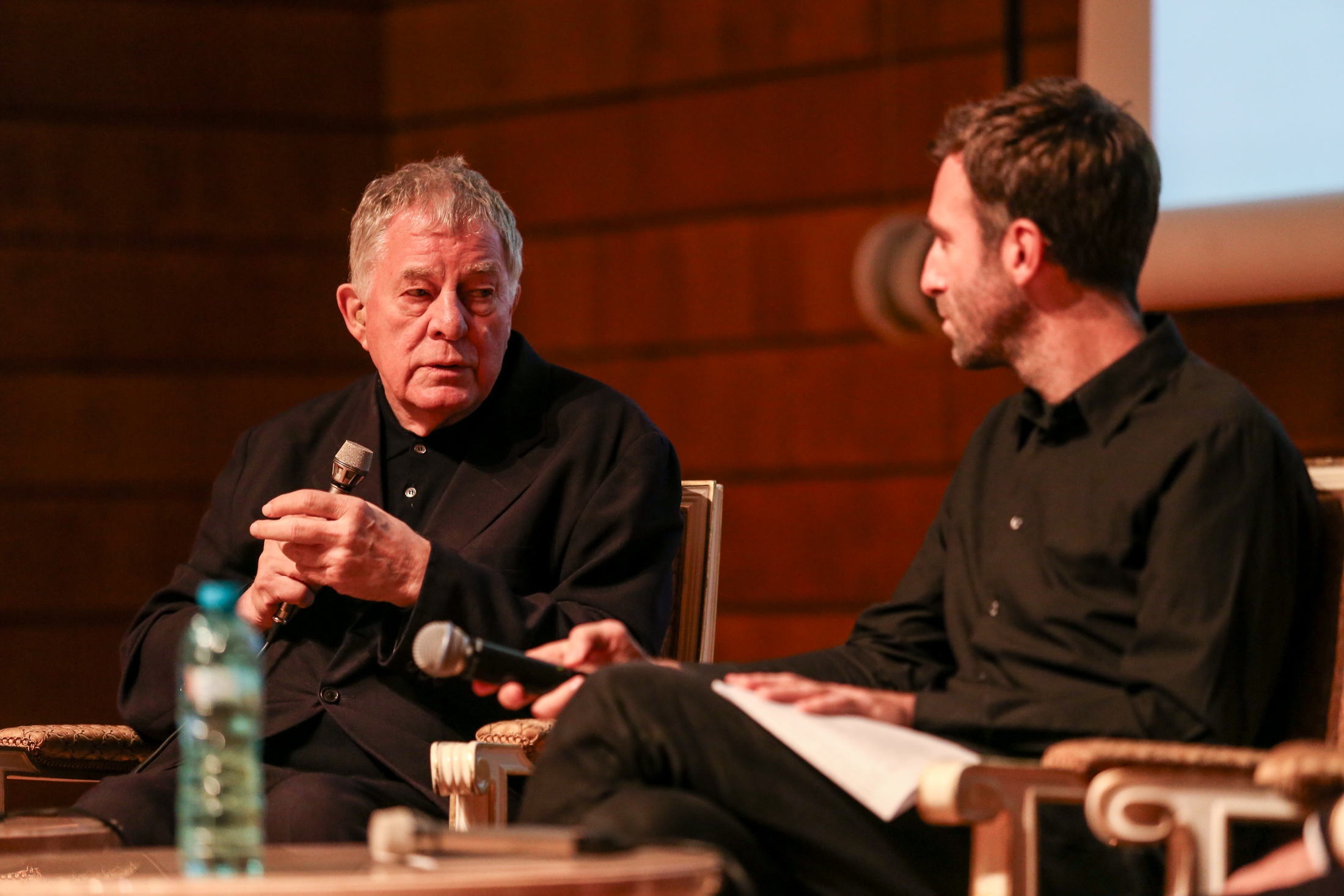 MazzocchiooTalks#9. Conferință Tony Fretton și Jonathan Sergison la București – Filiala Teritorială București a OAR și SC POSTER SRL