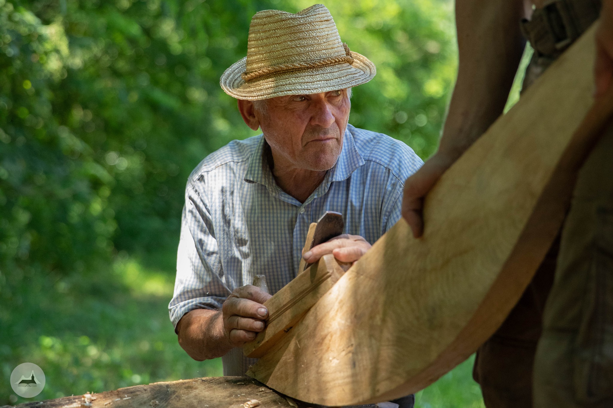 Școala de conservare a patrimoniului cultural din lemn – Atelierul meșteșugurilor tradiționale care stau la baza bisericii de lemn arse din Povergina, 2023 – Asociația Biserici Înlemnite