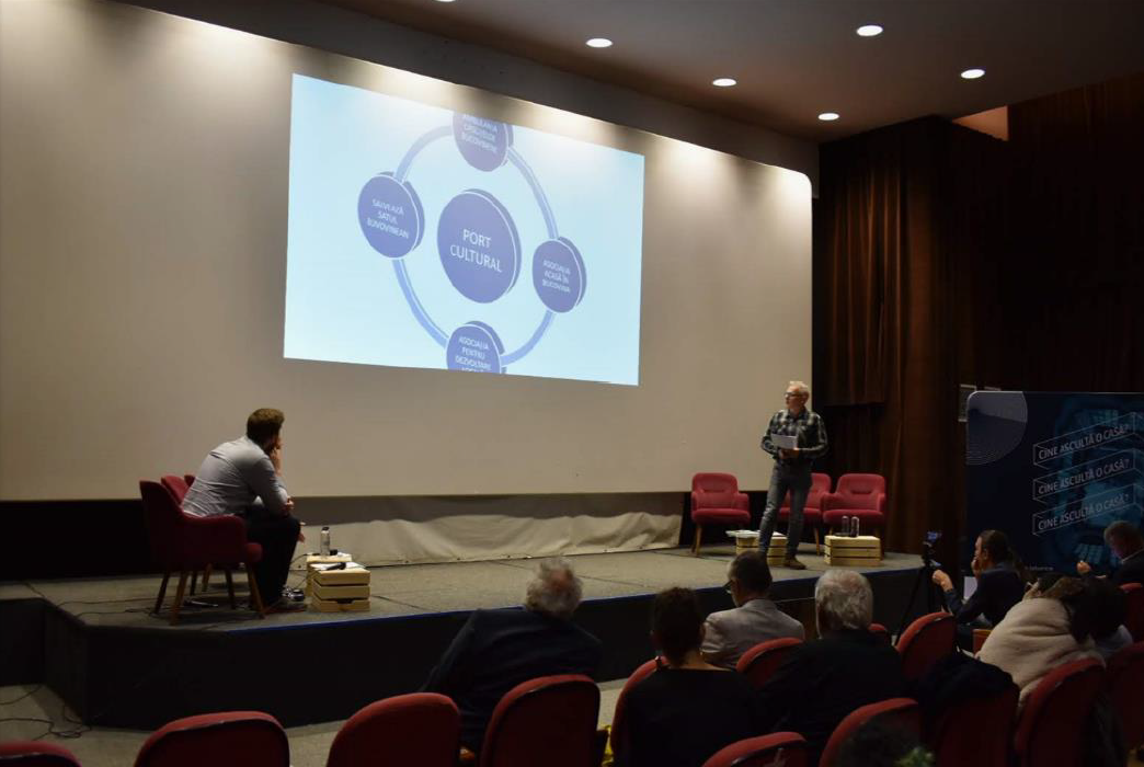 Cine ascultă o casă? – Asociația Human Made Art