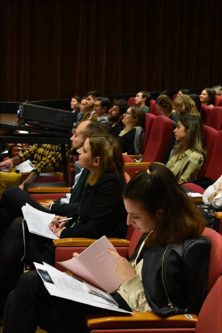 Cine ascultă o casă? – Asociația Human Made Art