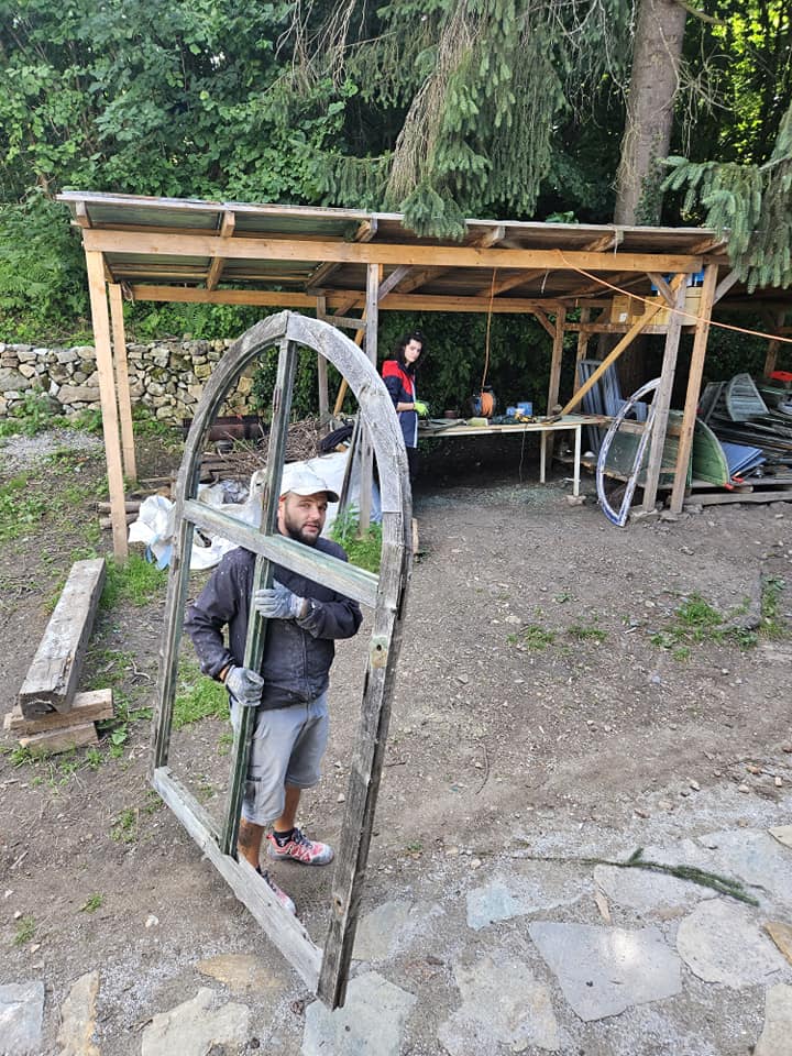 Adoptă o Casă la Roșia Montană. Școala de Vară ARA – ediția a 16-a (2023): Acțiuni de promovare și valorificare a patrimoniului cultural și natural de la Roșia Montană – Asociația Arhitectură. Restaurare. Arheologie (ARA)