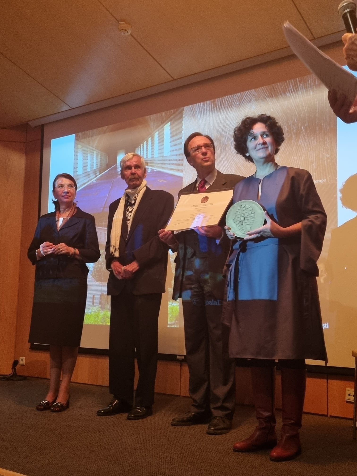 Școala de la Bunești, ediția 17, 2024 – Asociația Prietenii Școlii de la Bunești