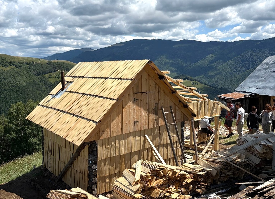 Țara Colibelor – Revitalizare peisaj și moștenire culturală montană 2025 – Asociația My Transylvania