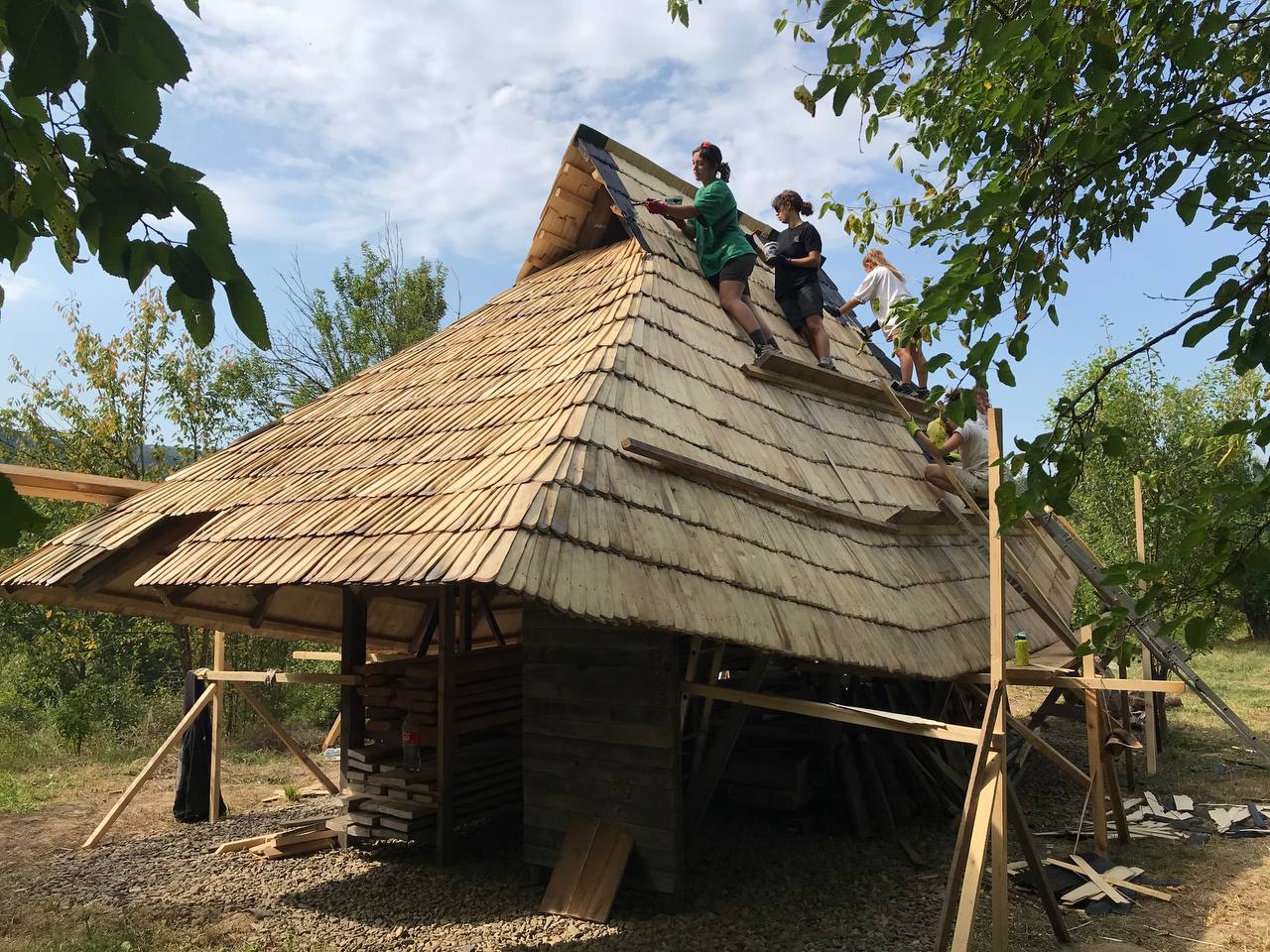 Între filoSOFIE și Meșteșug – Fundația Archaeus