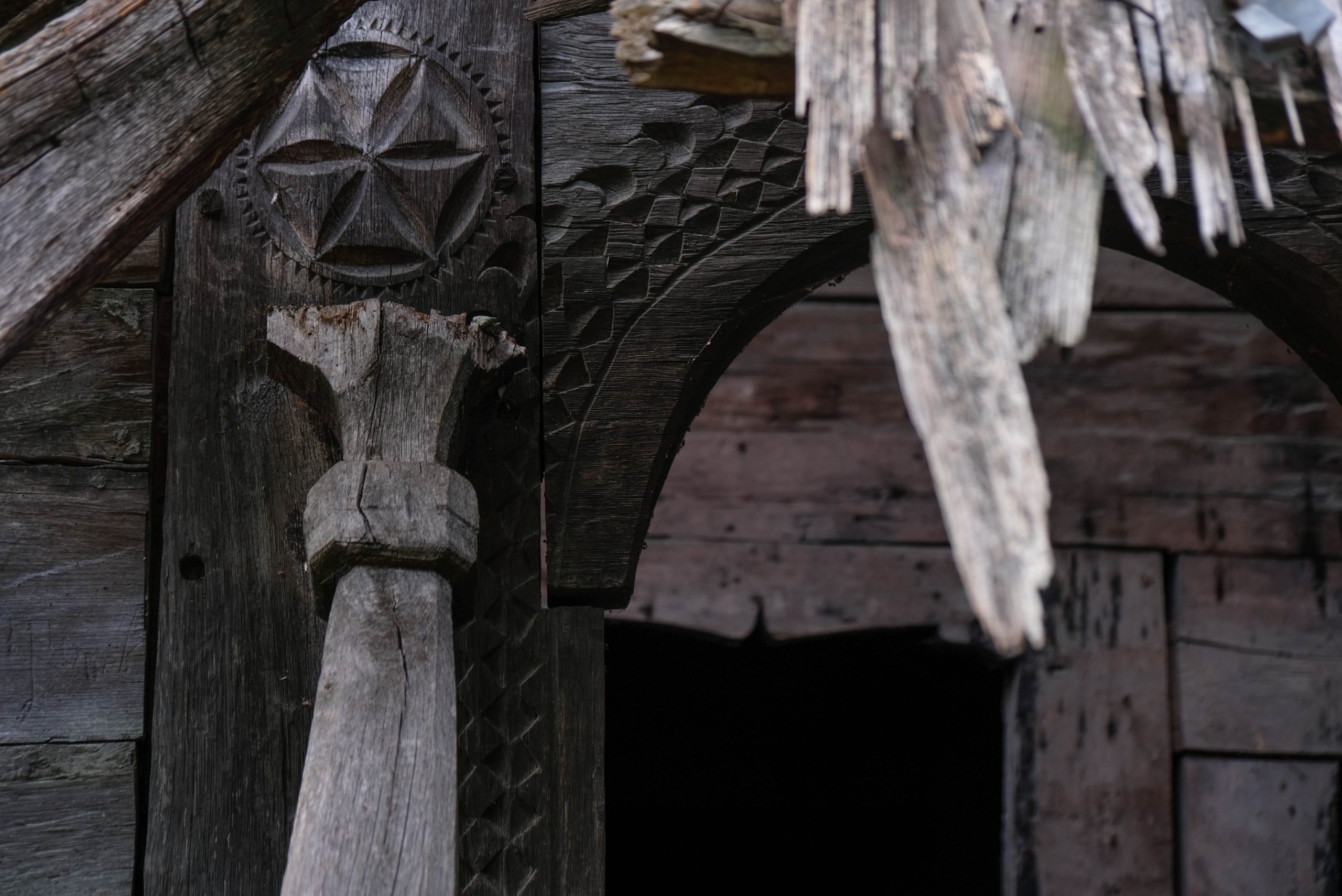 Biserici Înlemnite – Inventariere bisericilor de lemn din România – proiect pilot faza III: bisericile de lemn din județul Gorj – Asociația Biserici Înlemnite