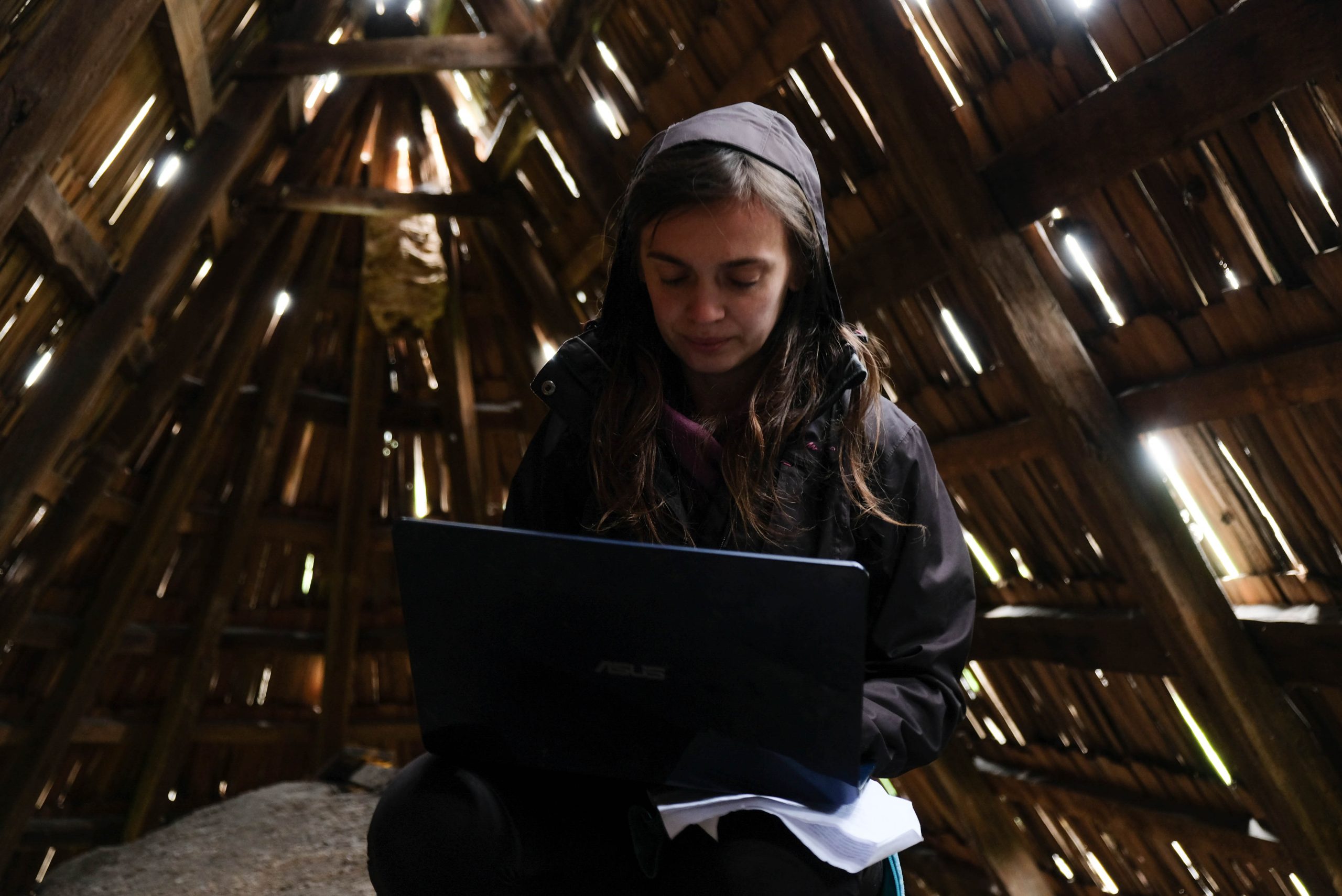 Biserici Înlemnite – Inventariere bisericilor de lemn din România – proiect pilot faza III: bisericile de lemn din județul Gorj – Asociația Biserici Înlemnite