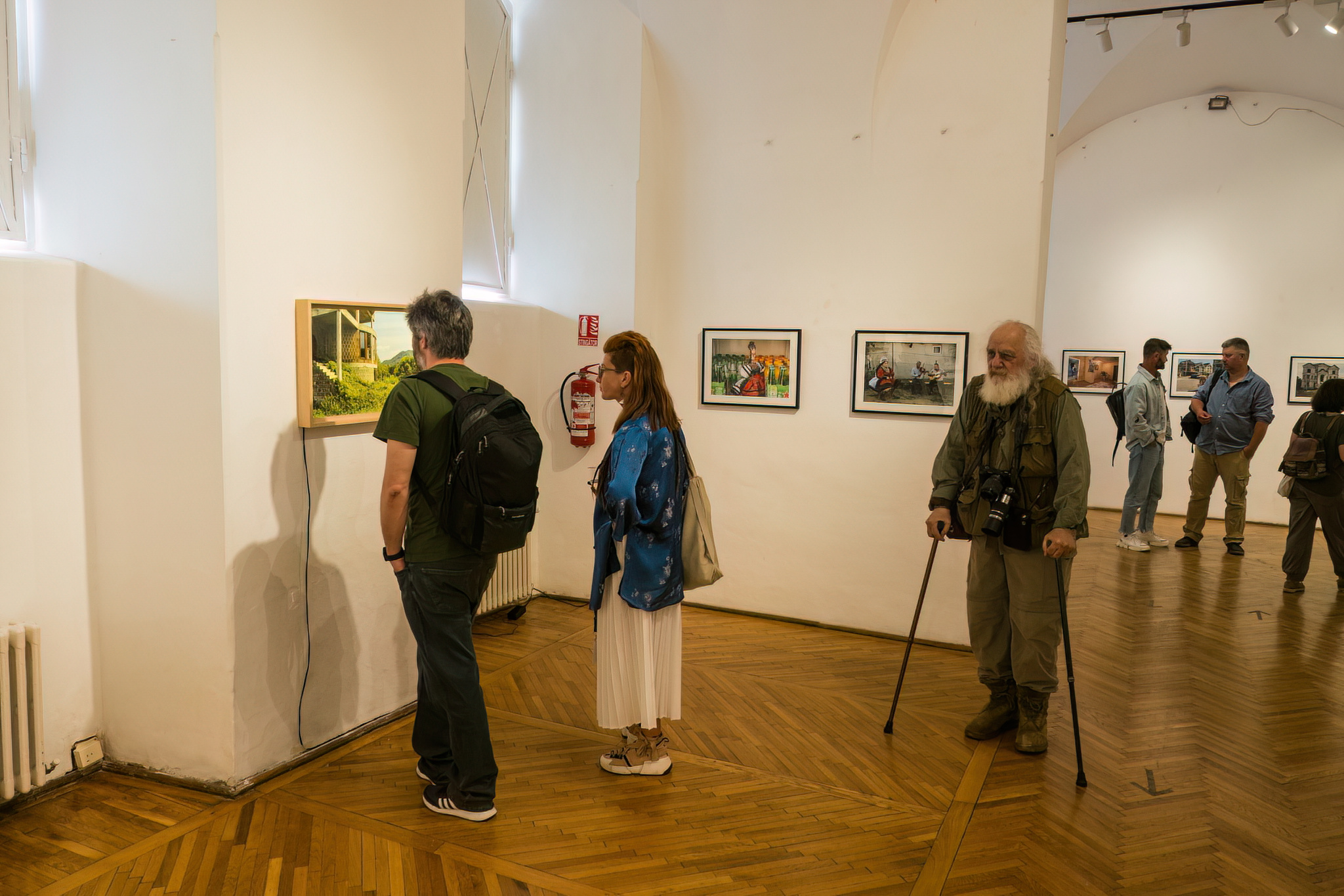 Itinerarea expoziției „Mândrie și beton – o nouă decadă” – Centrul de Fotografie Documentară (CdFD)
