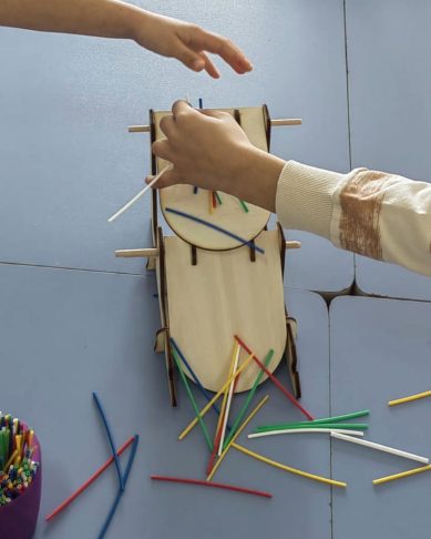 Cutia de arhitectură – Kitul de arhitectură pentru preșcolari – Asociația eematico