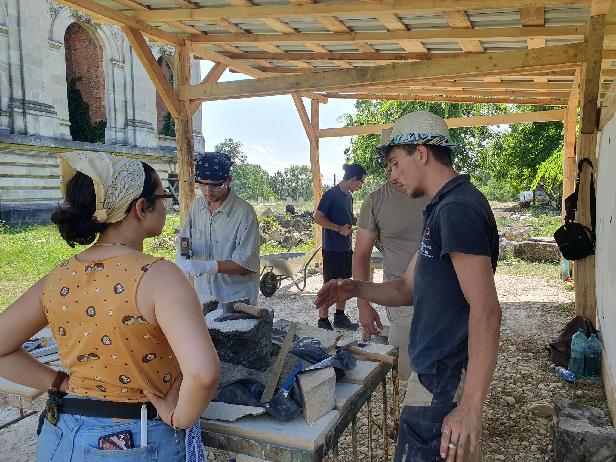 Școala de Vară la Palat „ÎnFlorești” 2023 – Fundația Cantacuzino Florești