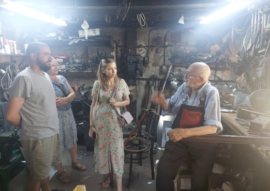 Casa cu har. Școală de vară de restaurare – Asociația pentru patrimoniu activ (PACT)