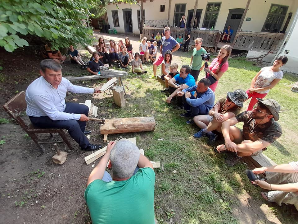 Adoptă o Casă la Roșia Montană. Școala de Vară ARA – ediția a 14-a (2021): Patrimoniul arhitectural-arheologic de la Alburnus Maior (Roșia Montană)